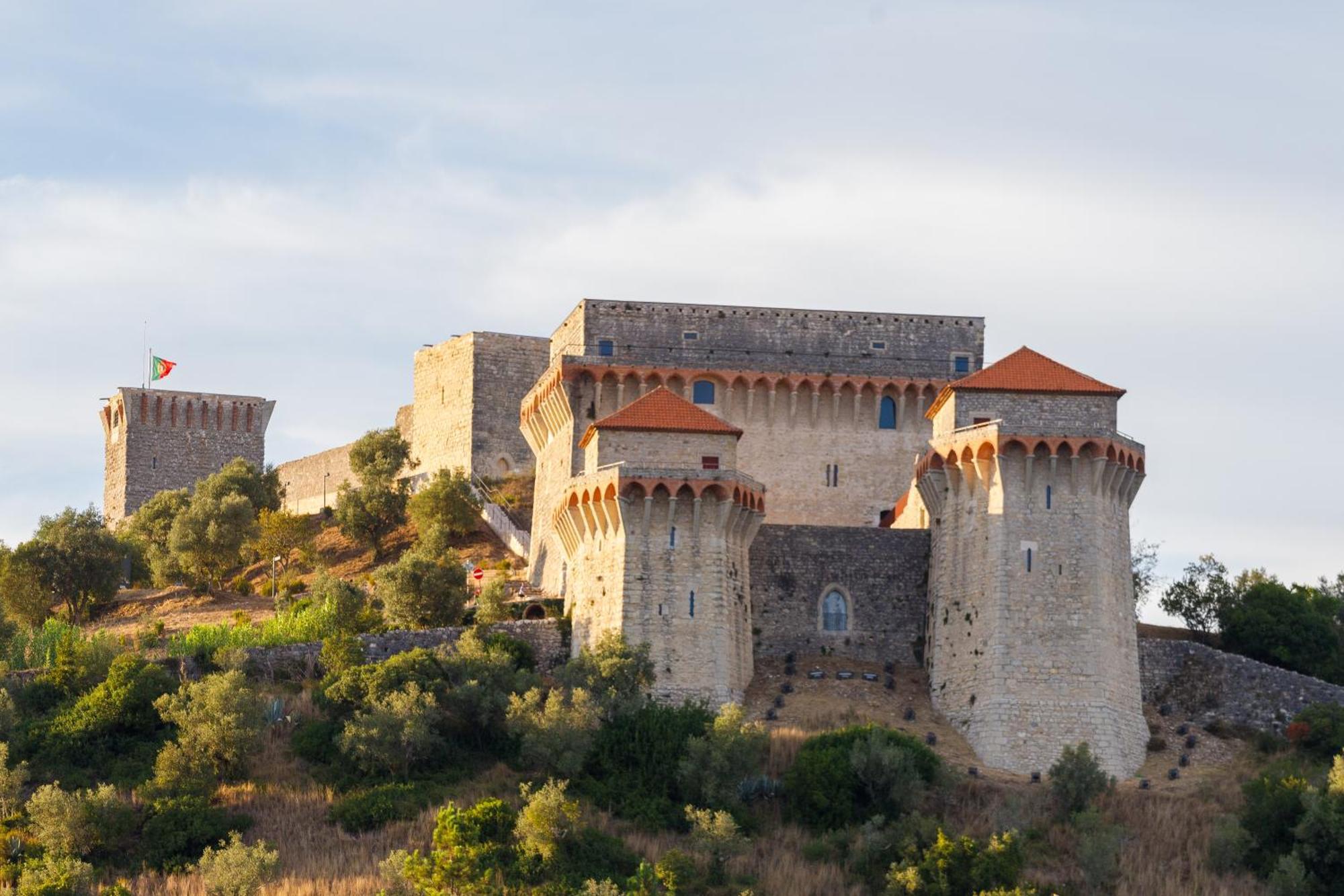 Pousada De Ourem - Fatima ภายนอก รูปภาพ